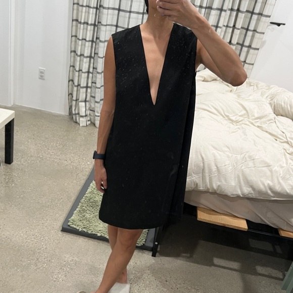 H&M Classic Black deep V dress - Picture 1 of 2